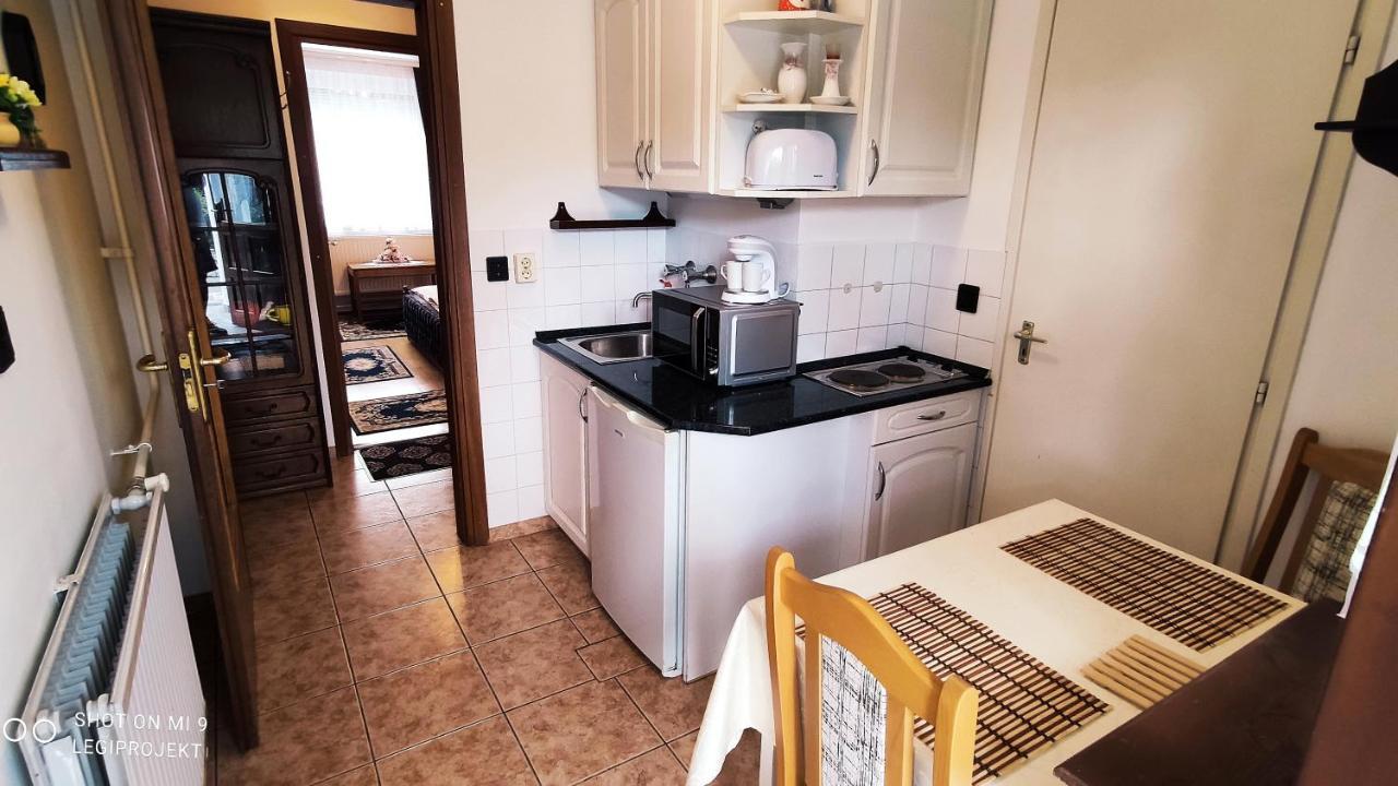דירות פוניארצוושהג' Papp Apartmanhaz מראה חיצוני תמונה