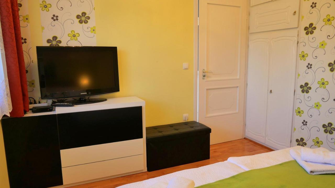 דירות פוניארצוושהג' Papp Apartmanhaz מראה חיצוני תמונה